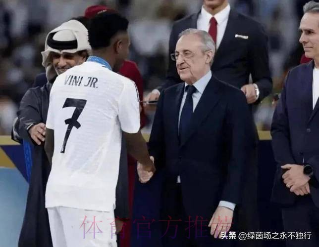 皇马34岁战神索要贝尔级顶薪 佛爷:你得降薪20% 皇马34岁战神索要贝尔级顶薪 佛爷:你得降薪20%